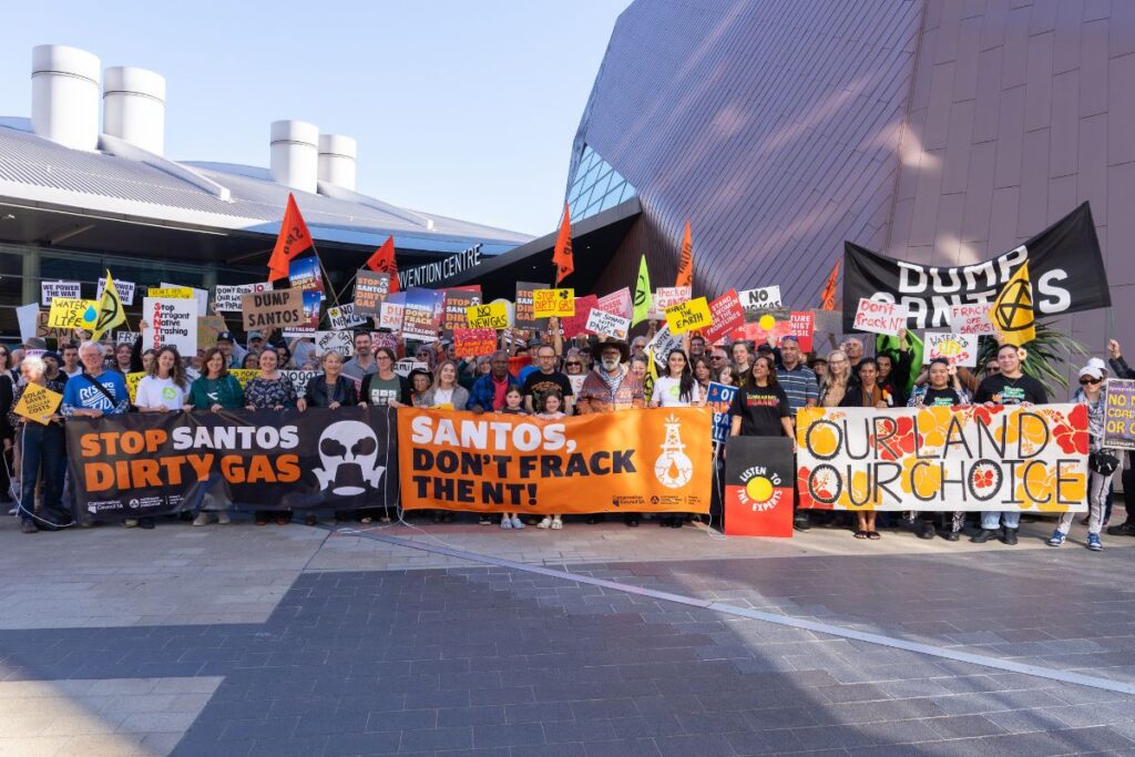 Group photo at the 2026 Santos AGM rally.